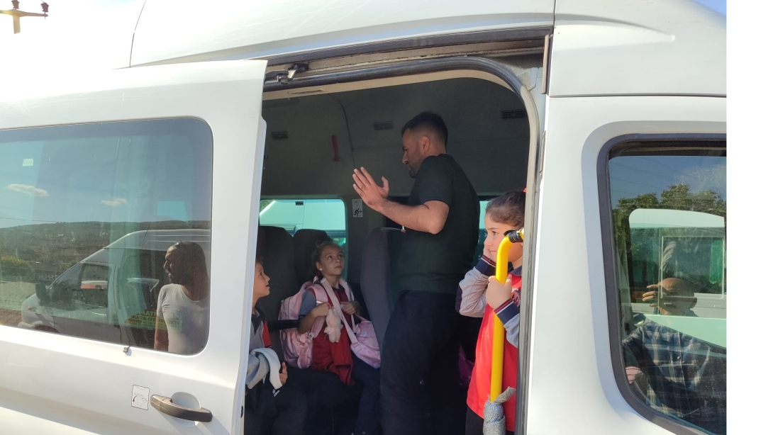 Taşkesti'de Okul Servisleri Denetlendi